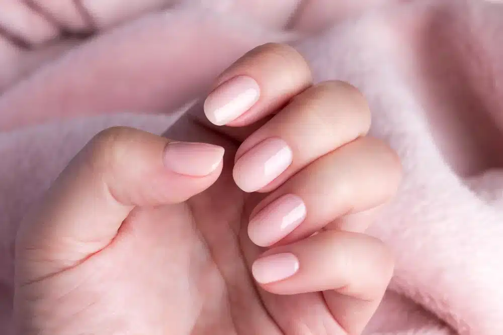 Routine pour ongles forts