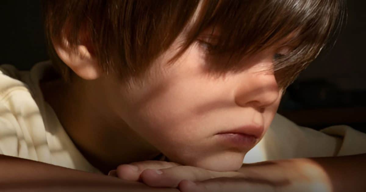 7 choses que les enfants de narcissiques ont en commun