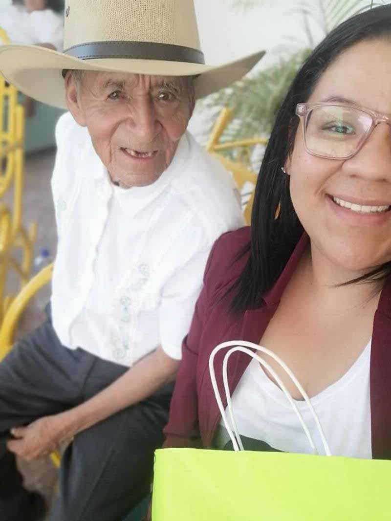 Benita Dearz et Don Felipe Reyes