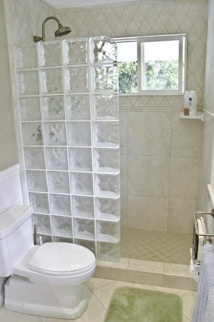 Bloc en verre pour salle de bain – source : spm