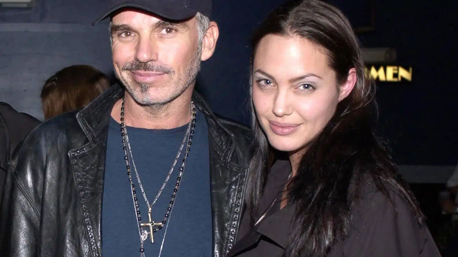 Portraits contrastés de Billy Bob Thornton et Angelina Jolie illustrant leurs différences