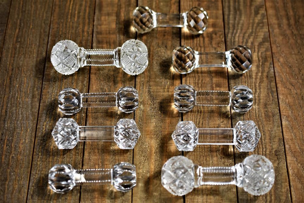 Collection de repose-couteaux anciens et modernes