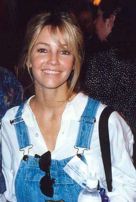 Heather Locklear en 1993, rayonnante et élégante