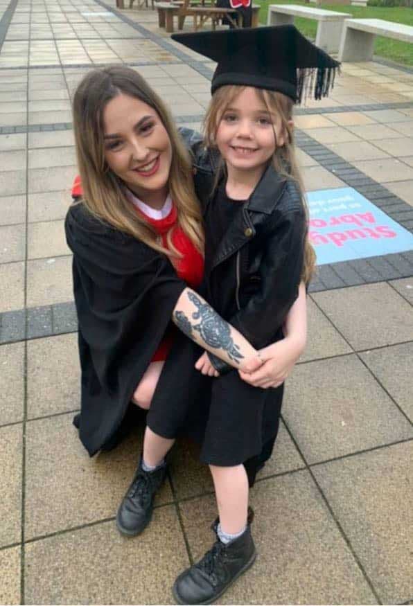 Rachael Campey et sa petite fille Lilly-Rose1