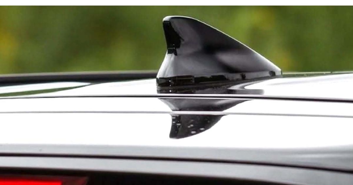 À quoi sert l’aileron de requin au dessus de la voiture ?