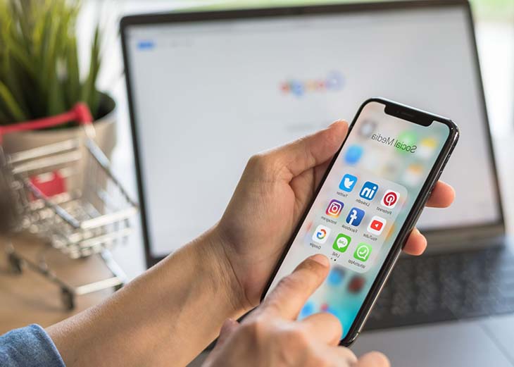 Des applications sur un smartphone - source : spm