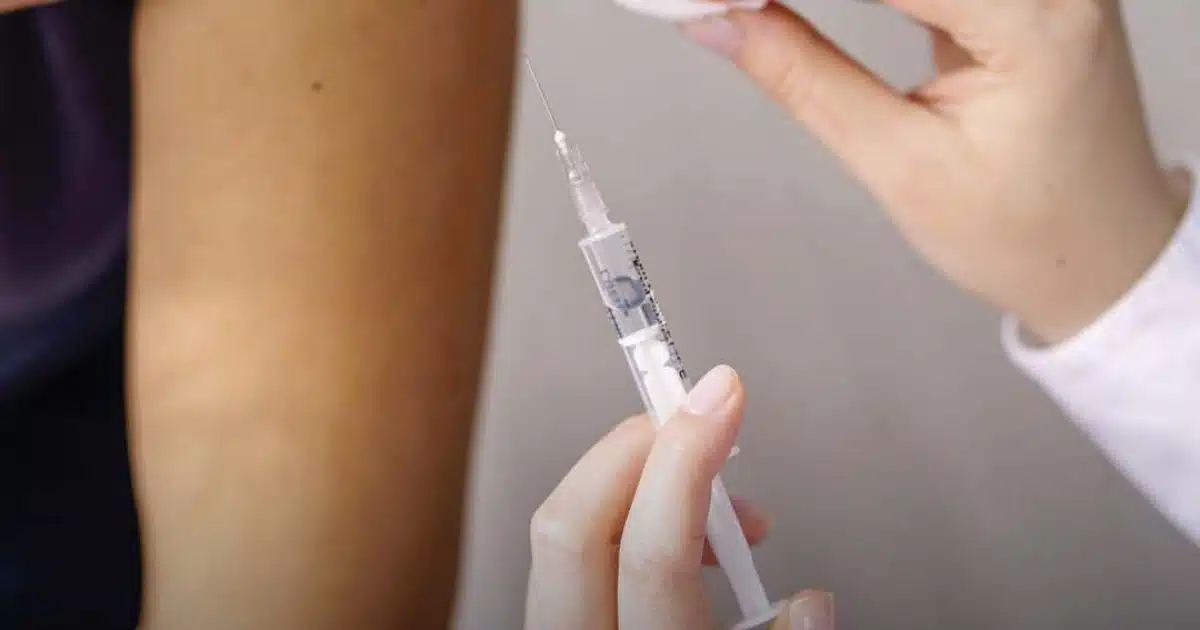 Ces symptômes du vaccin contre la Covid-19 peuvent persister pendant des années après l’administration du vaccin