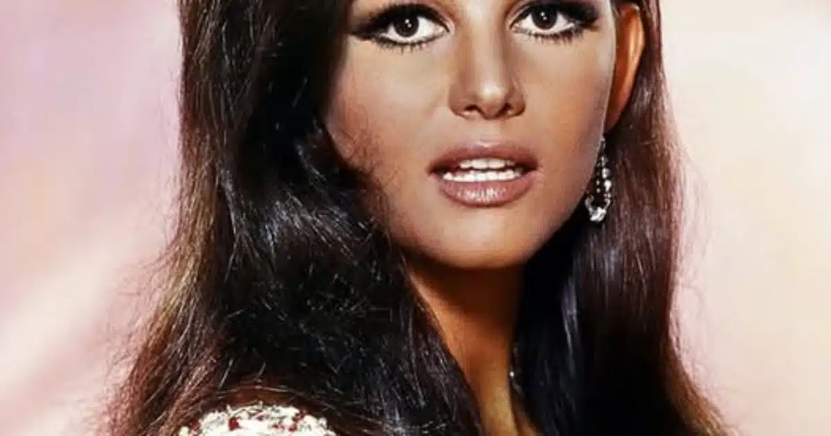 Cette actrice emblématique était l'une des beautés les plus célèbres des années 60 - regardez-la aujourd'hui, à 86 ans !