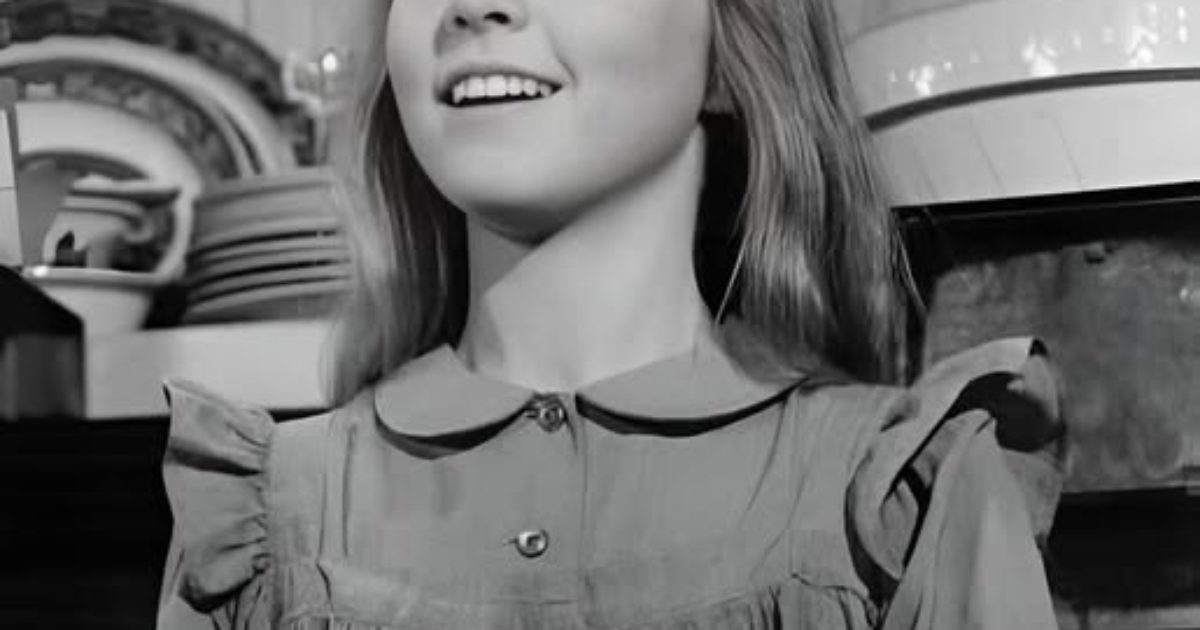 Elle vient de fêter ses 61 ans ; essaye de ne pas sourire quand vous la verrez…