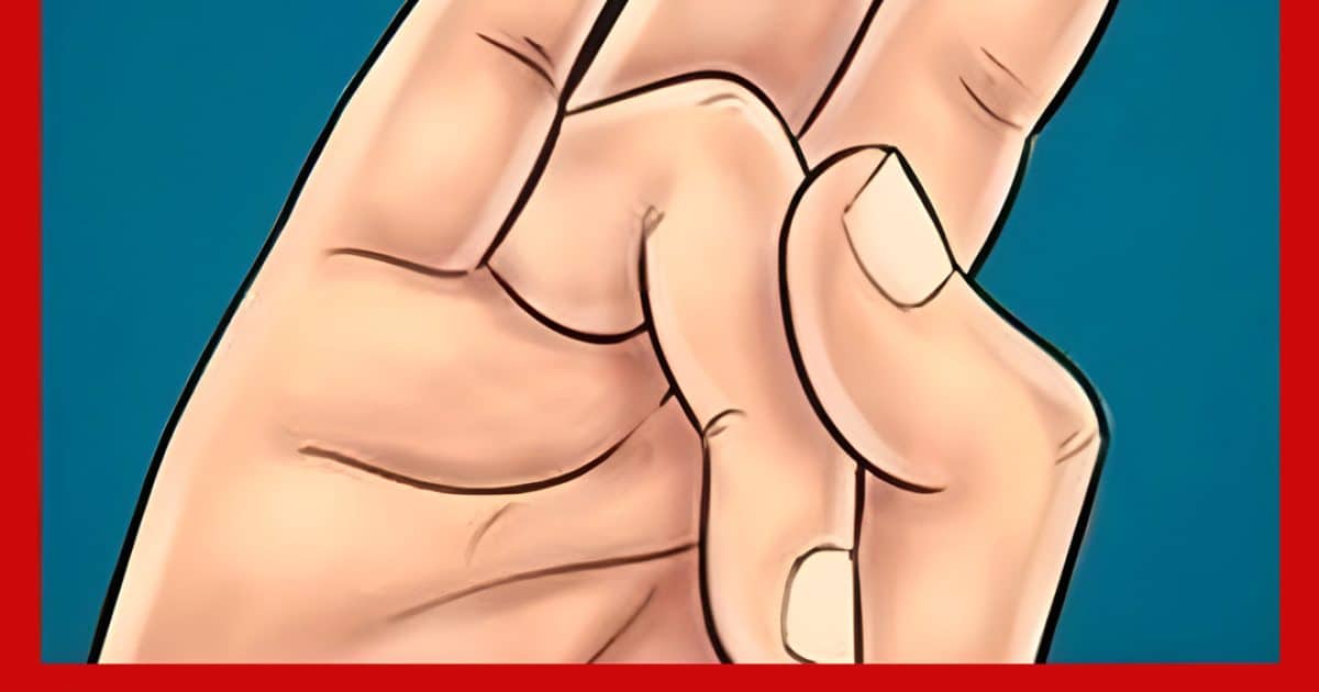 Étirez votre annulaire avec votre pouce et maintenez la position. Découvrez les bienfaits surprenants !