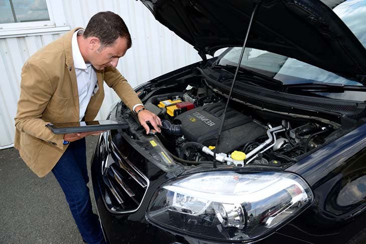 Expertise d’une voiture - source : spm