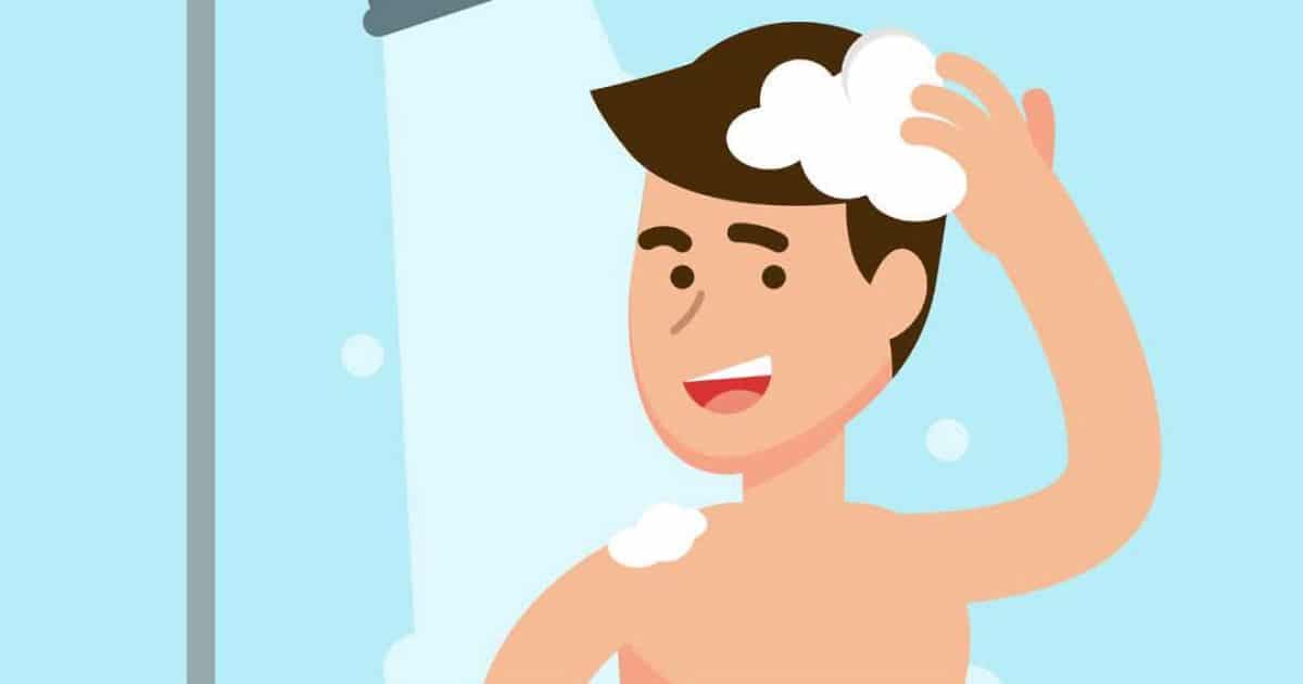 Faire pipi sous la douche : un médecin explique pourquoi les femmes ne devraient pas le faire