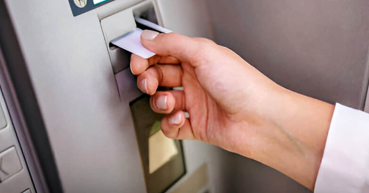 J'ai effectué un retrait au distributeur automatique de billets, mais aucun billet n'a été délivré : voici ce qu'il faut faire