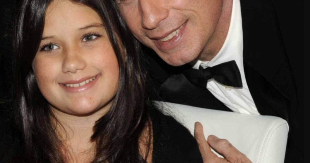 La fille de John Travolta est considérée par beaucoup comme l'une des femmes les plus belles du monde