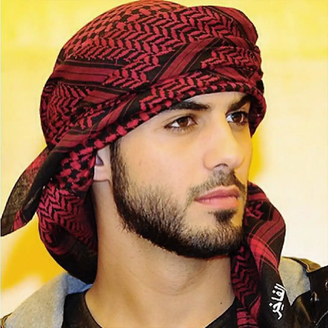 Omar Borkan : trop beau pour son pays, trop simple pour ses critiques