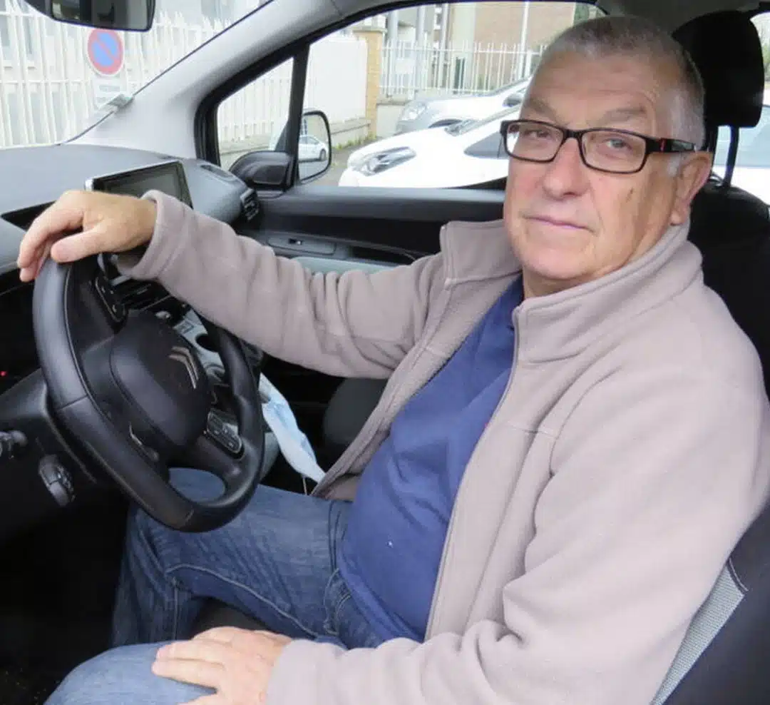 Permis de conduire pour les seniors : des tests d’aptitudes seront-ils rendus obligatoires ?