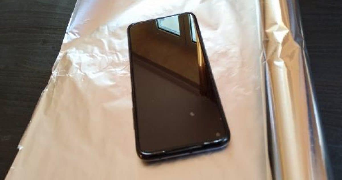 Pourquoi de nombreuses personnes enveloppent leur téléphone dans du papier aluminium ?