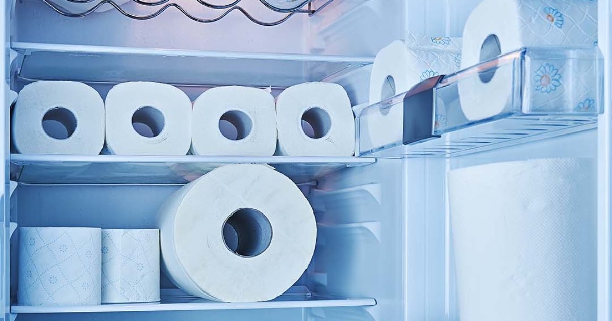 Pourquoi mettre un rouleau de papier toilette au frigo ?