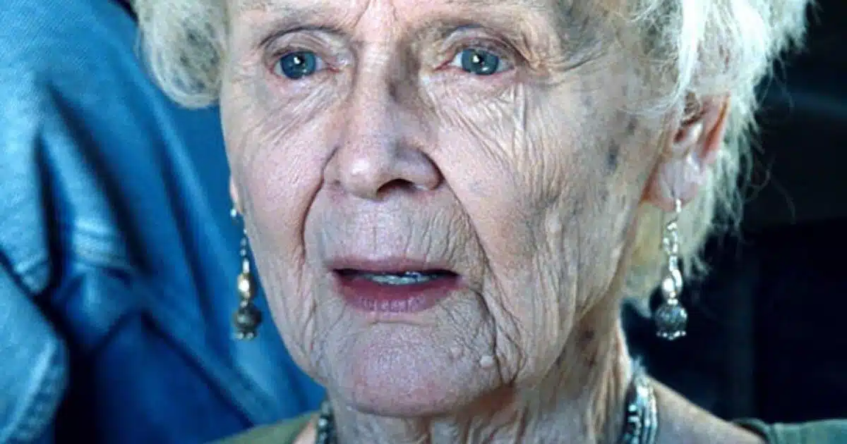 « Sa beauté faisait l’admiration de tous » : l’actrice âgée qui incarnait Rose dans Titanic était autrefois resplendissante