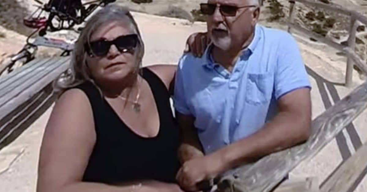 Tom, 34 ans, ne cache pas sa colère : ses parents dépensent déjà son futur héritage pour partir en voyage