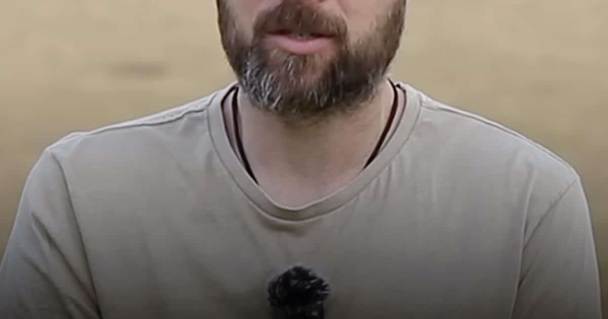 Un homme de 41 ans, diagnostiqué avec une forme précoce de la maladie d'Alzheimer, révèle les premiers symptômes qu'il a ressentis