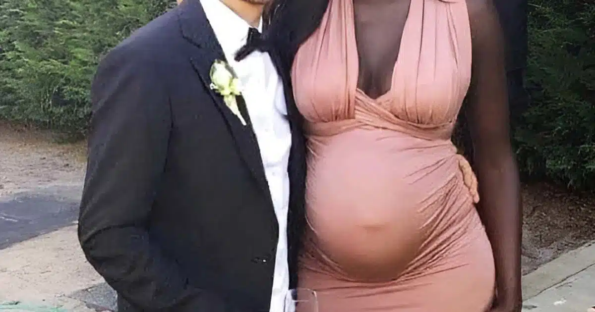 Un mannequin à la peau noire et son époux blond aux yeux bleus : voici à quoi ressemblent leurs enfants