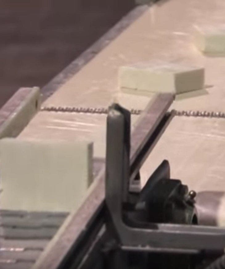 voici ce que les hôtels font vraiment avec le savon utilisé