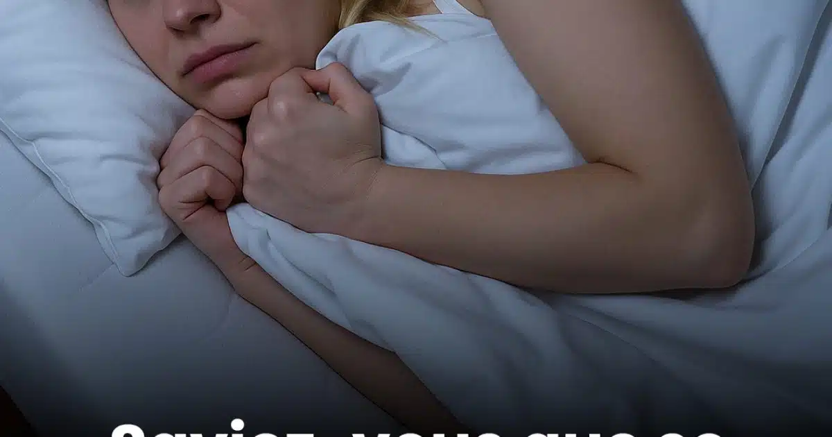 Vous ouvrez les yeux chaque nuit à la même heure ? Découvrez ce que cela révèle